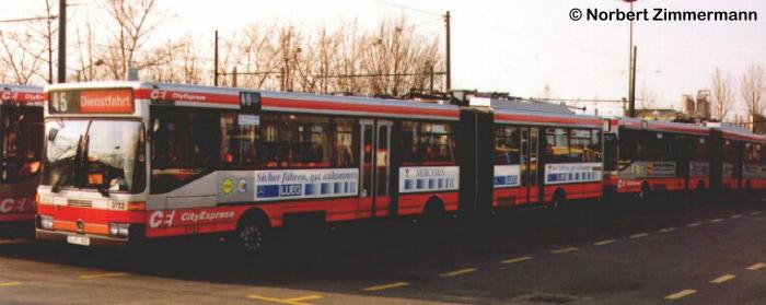 Bus 3722 der Essener Verkehrs-AG