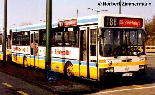 Bus 3005 der Essener Verkehrs-AG.