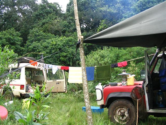 Camp im Nou forest