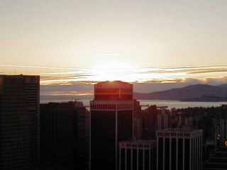 Sunset über der Skyline Vancouvers